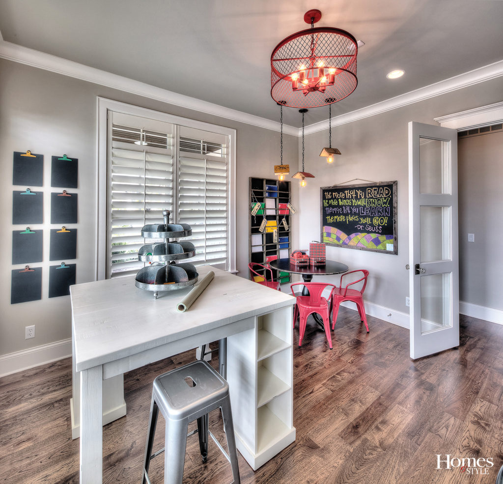 2016 Home of Distinction Kansas City Homes & Style