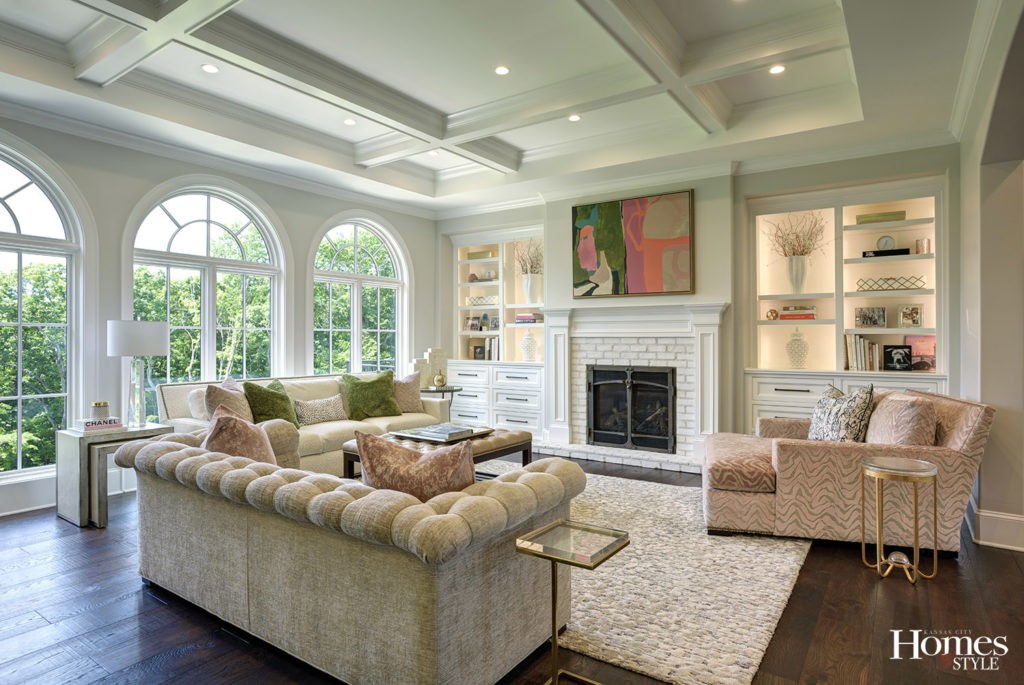 Riss Lake Elegance Kansas City Homes & Style
